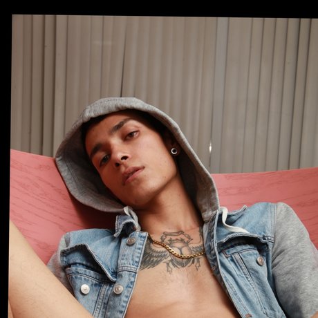 Foto di nudo di fuga di OnlyFans di Pocholitotamayo