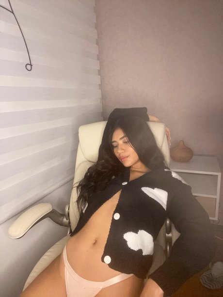 Foto di nudo di fuga di OnlyFans di Pocahontas1