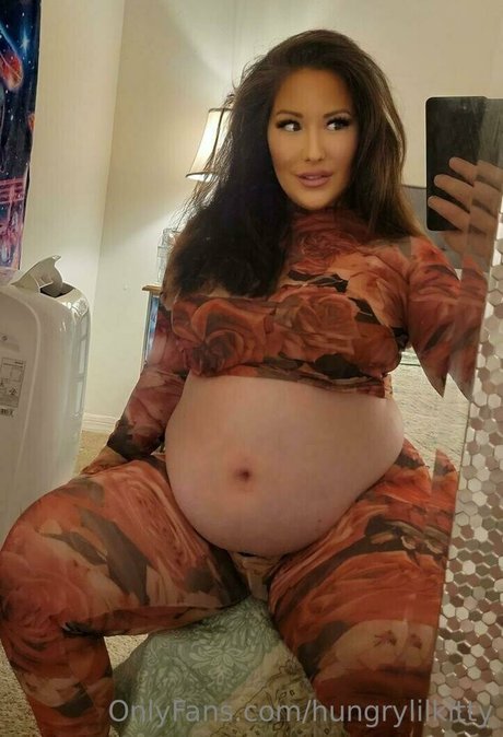 Foto di nudo di fuga di OnlyFans di Hungrylilkitty
