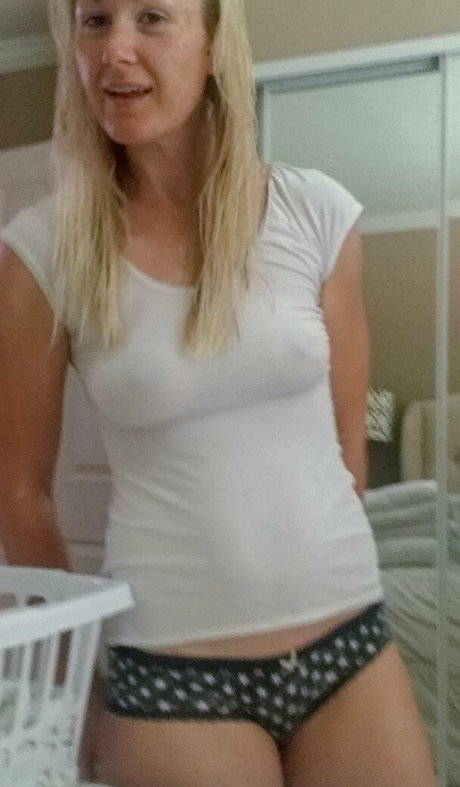 Foto di nudo di fuga di OnlyFans di Americanhousewife