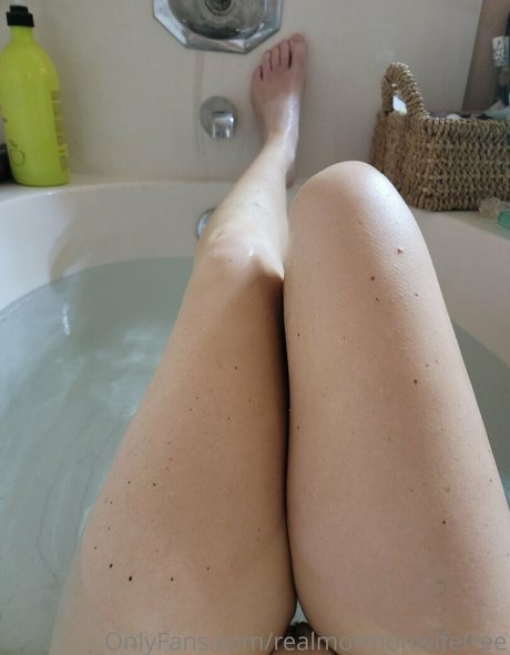 Foto di nudo di fuga di OnlyFans di Americanhousewife