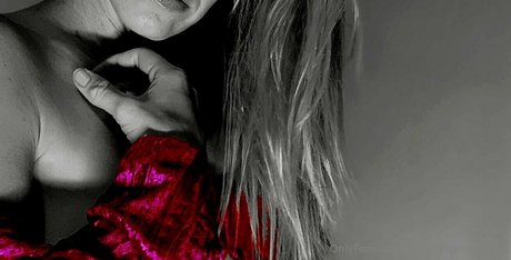 Foto di nudo di fuga di OnlyFans di Princesspariahxoxo