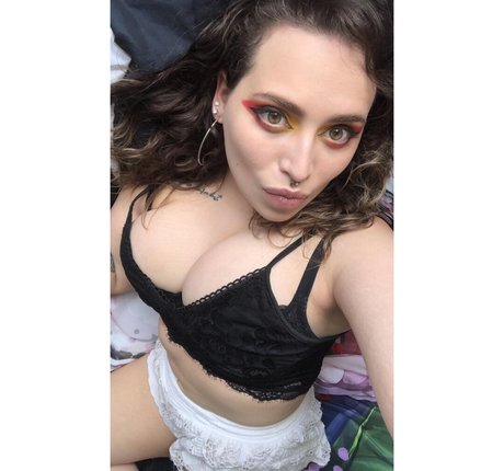 Foto di nudo di fuga di OnlyFans di Danilou