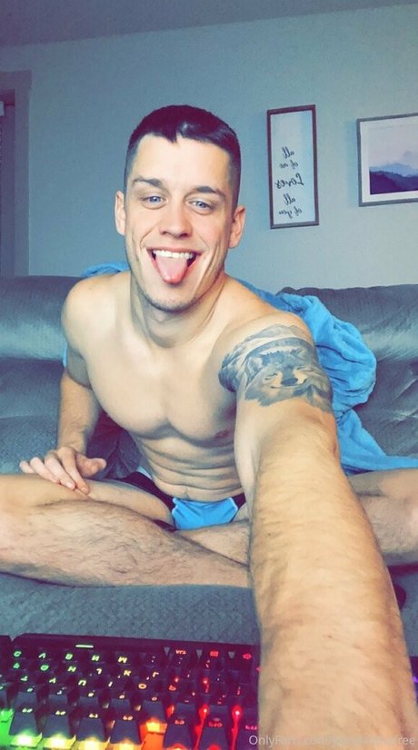 Foto di nudo di fuga di OnlyFans di Jarodppv
