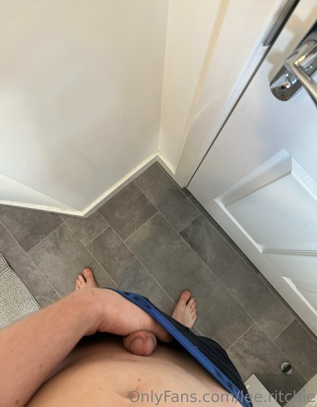 Foto di nudo di fuga di OnlyFans di Leeritchie