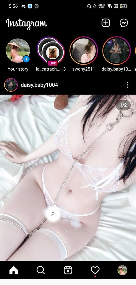 Foto di nudo di fuga di OnlyFans di Duyenn Hipp