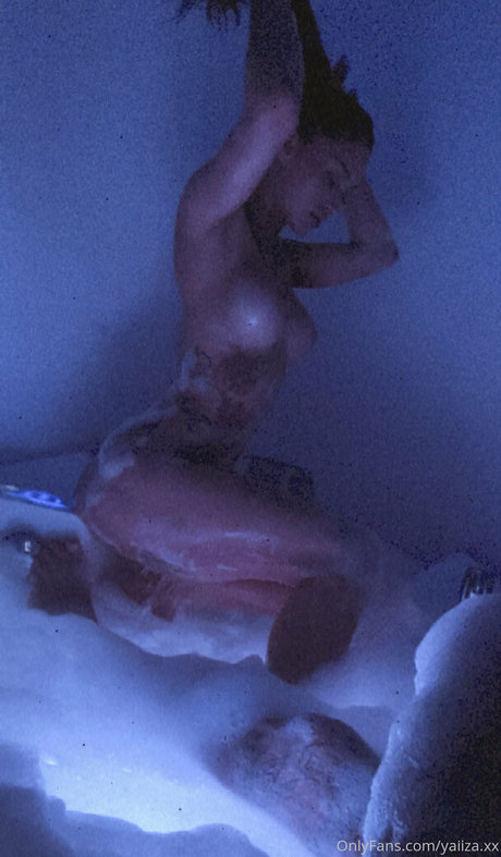 Foto di nudo di fuga di OnlyFans di Yaizafox