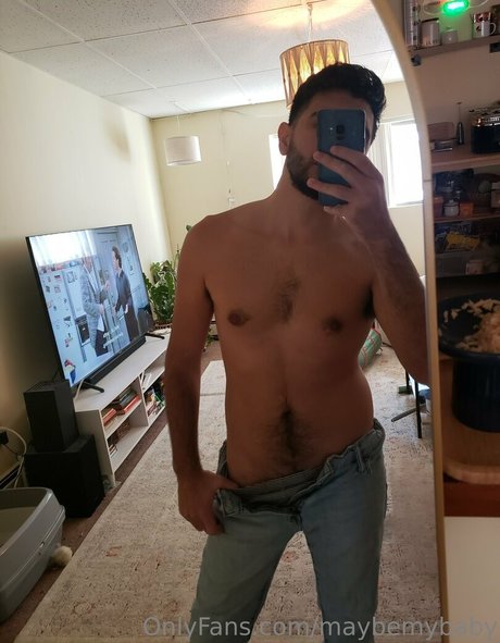 Foto di nudo di fuga di OnlyFans di Maybemybaby
