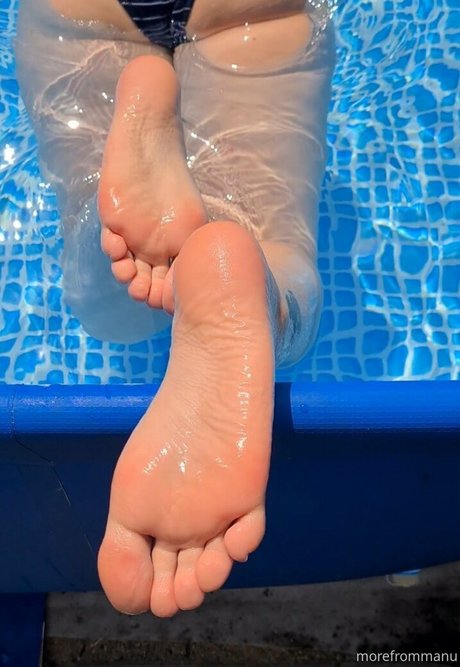 Foto di nudo di fuga di OnlyFans di Morefrommanu