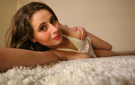Foto di nudo di fuga di OnlyFans di Littleme