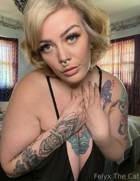 Foto di nudo di fuga di OnlyFans di Felyxfree