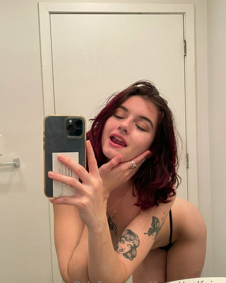 Maria Decomo