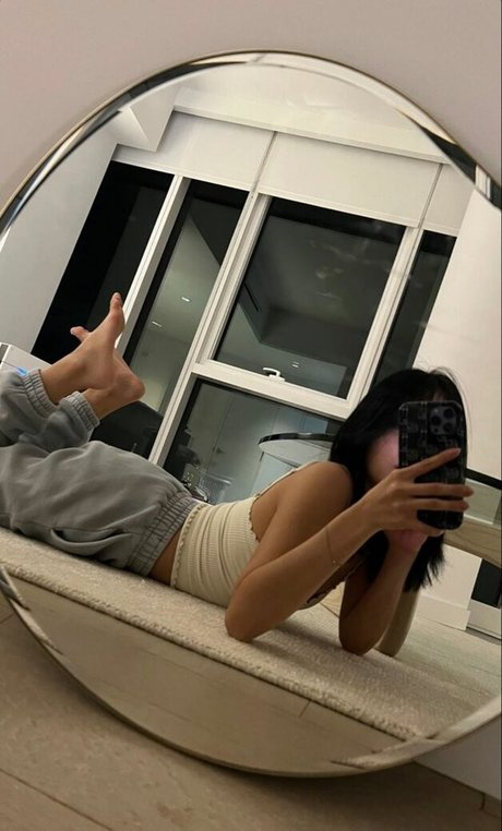 Evelyn Ha