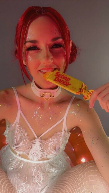 Foto di nudo di fuga di OnlyFans di Avacrucio