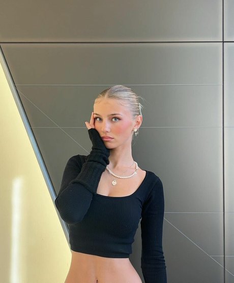Foto di nudo di fuga di OnlyFans di Elenazbt