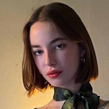 Foto di nudo di fuga di OnlyFans di Amelie Manzoli