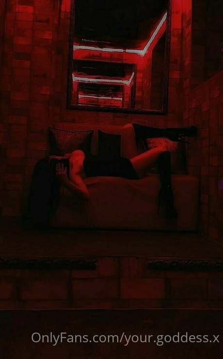 Yourgoddessx