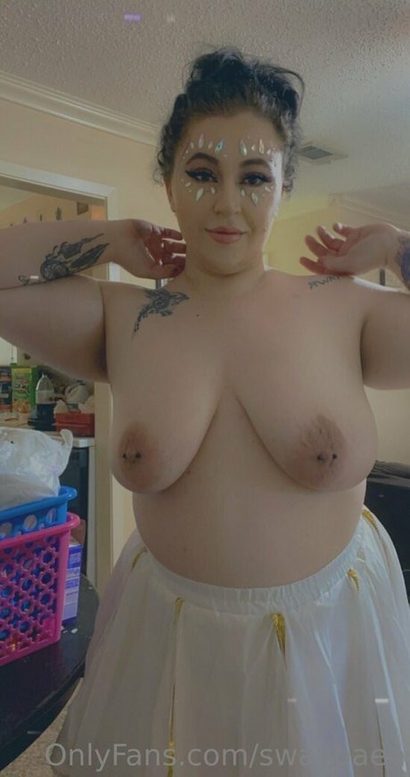 Foto di nudo di fuga di OnlyFans di Swaybaee