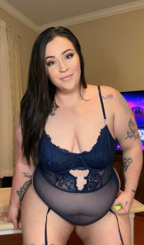 Foto di nudo di fuga di OnlyFans di Swaybaee