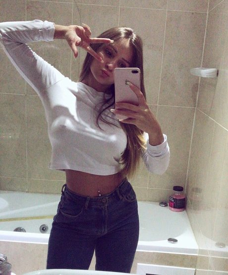 Foto di nudo di fuga di OnlyFans di Nayara Azevedo