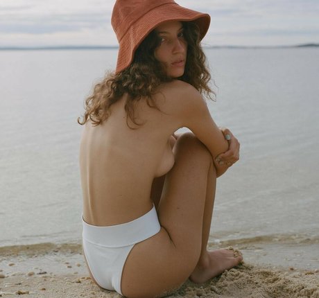 Foto di nudo di fuga di OnlyFans di Ava Pearlman