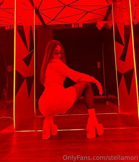 Foto di nudo di fuga di OnlyFans di Stellamori
