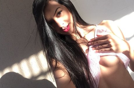Foto di nudo di fuga di OnlyFans di Sweetclassybae