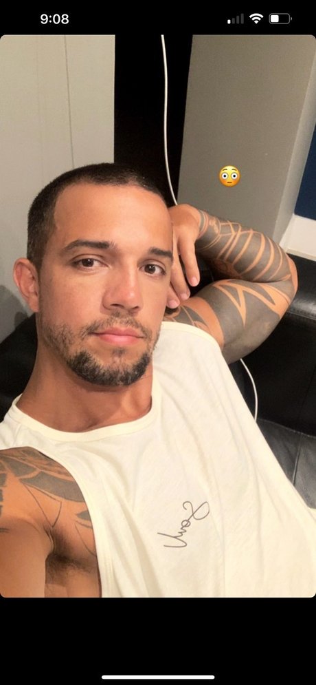Foto di nudo di fuga di OnlyFans di Xxx