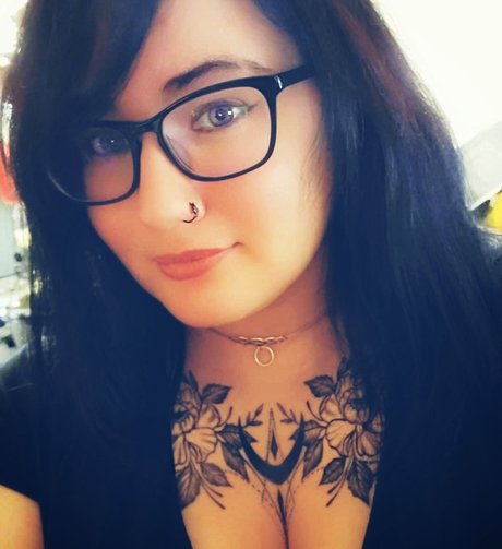 Foto di nudo di fuga di OnlyFans di Darkrosebabe Vip