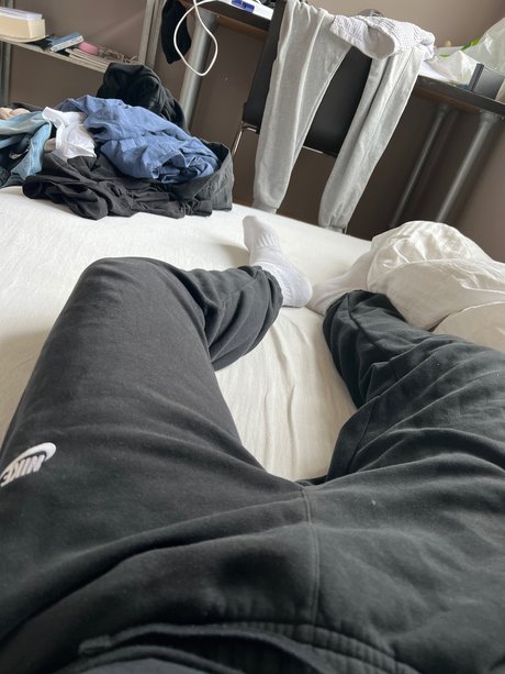 Foto di nudo di fuga di OnlyFans di Dan Trop