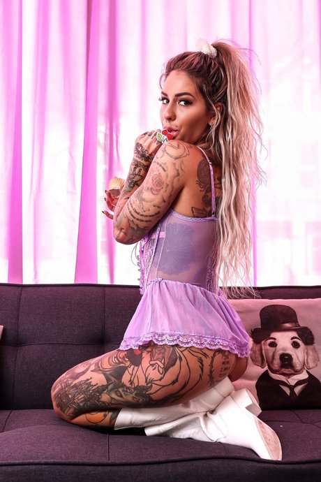 Foto di nudo di fuga di OnlyFans di Bombshellyyy13