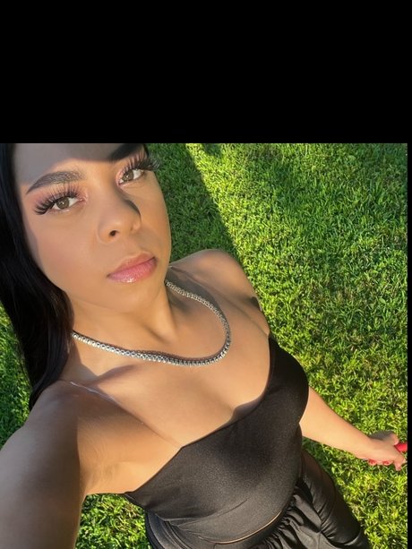 Foto di nudo di fuga di OnlyFans di Leahrose
