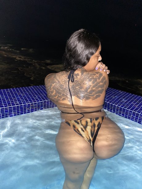 Foto di nudo di fuga di OnlyFans di Jai