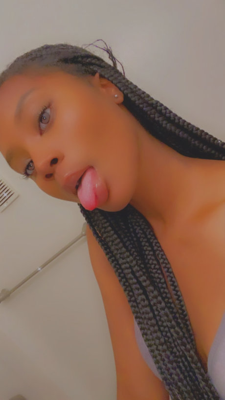 Foto di nudo di fuga di OnlyFans di Princess