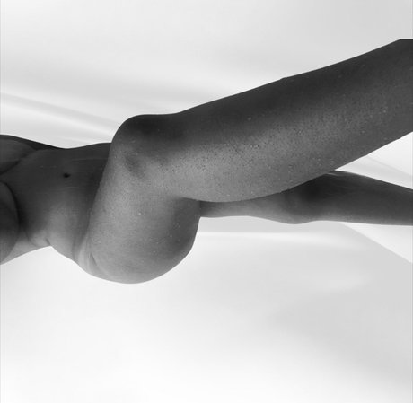 Foto di nudo di fuga di OnlyFans di Adriana Nicole