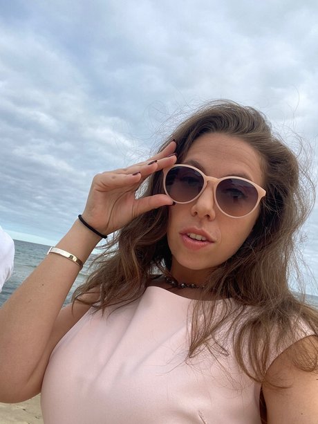 Foto di nudo di fuga di OnlyFans di Kristen