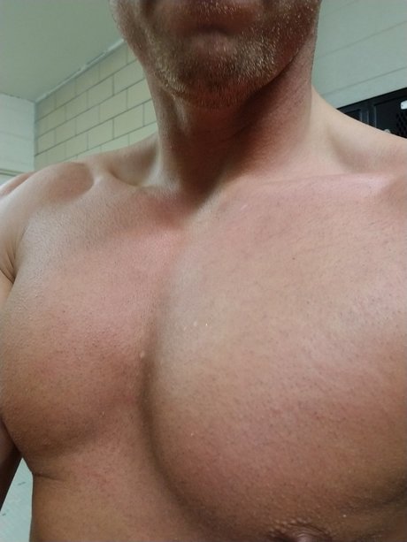 Foto di nudo di fuga di OnlyFans di Gmw