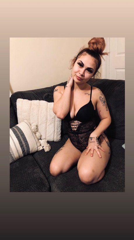 Foto di nudo di fuga di OnlyFans di Chink Babiee