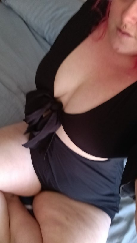 Foto di nudo di fuga di OnlyFans di Clover