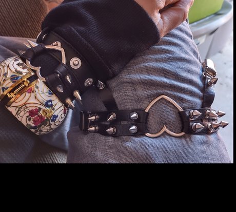Foto di nudo di fuga di OnlyFans di Prettytransboy