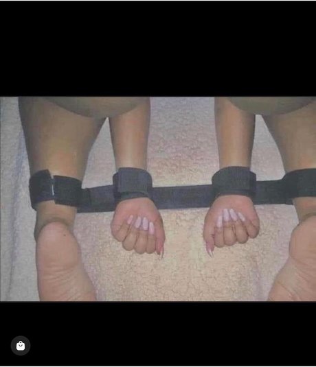 Foto di nudo di fuga di OnlyFans di China Baby