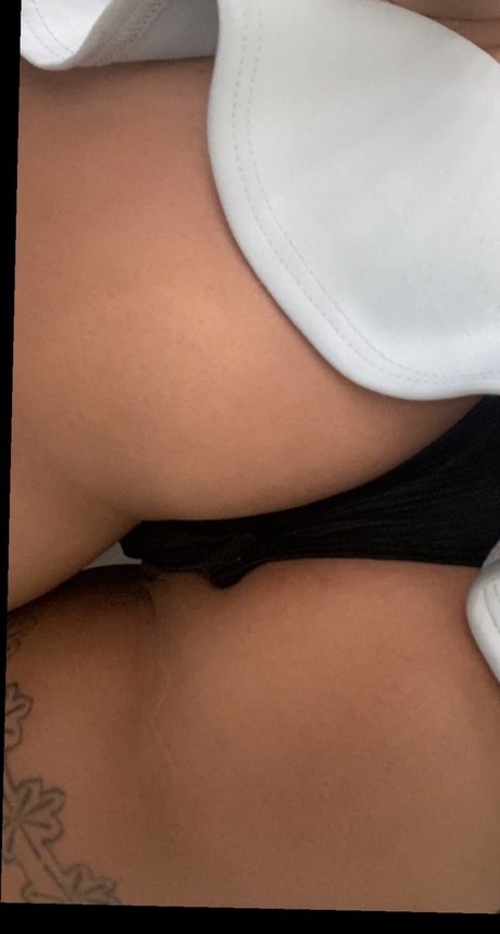 Foto di nudo di fuga di OnlyFans di Maribel Maravilla