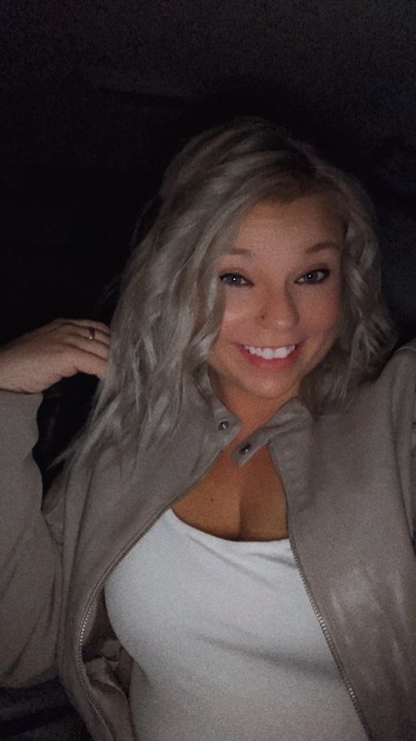 Foto di nudo di fuga di OnlyFans di Heather
