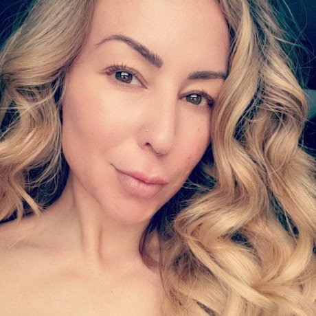 Foto di nudo di fuga di OnlyFans di Provocative Panda