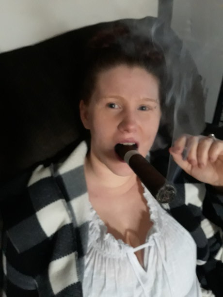 Foto di nudo di fuga di OnlyFans di Smokinghotredhead