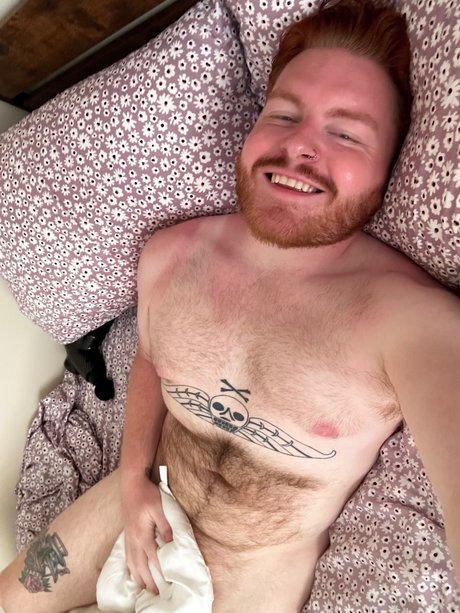 Foto di nudo di fuga di OnlyFans di Ben