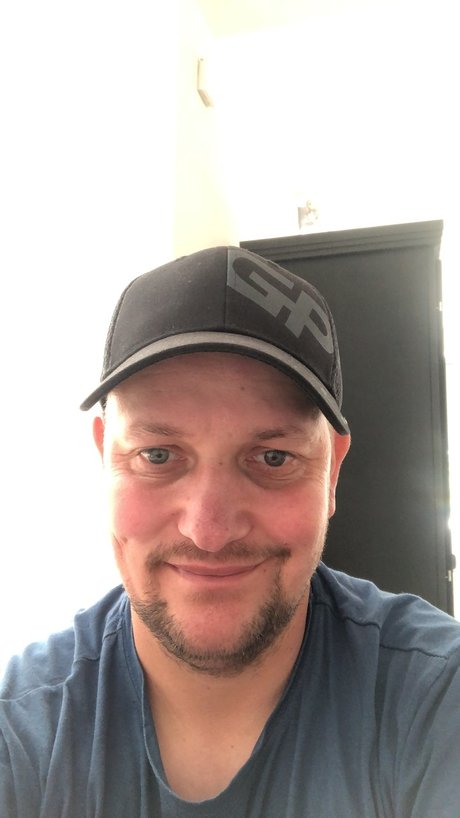 Foto di nudo di fuga di OnlyFans di Hendrik Prive
