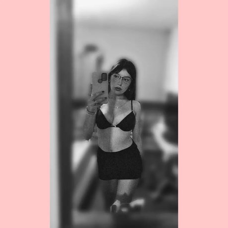 Foto di nudo di fuga di OnlyFans di Priscila
