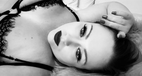 Foto di nudo di fuga di OnlyFans di Princess