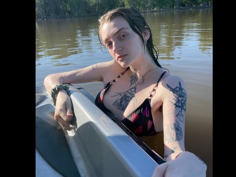 Foto di nudo di fuga di OnlyFans di Princess Pixie